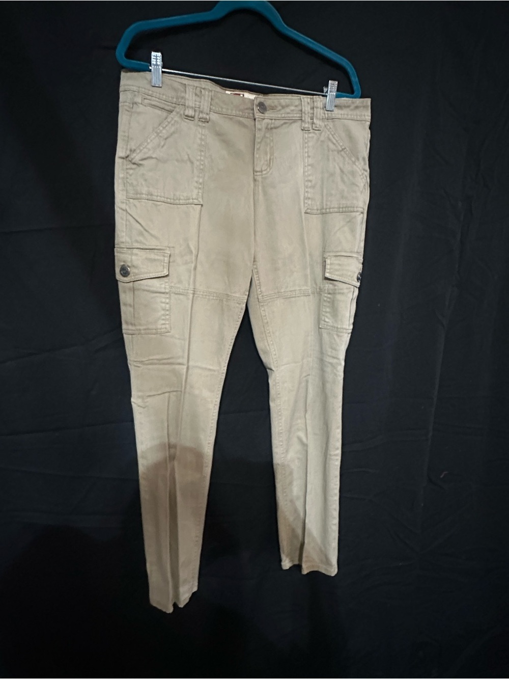 lei Men's Cargo Pants in Light Tan
